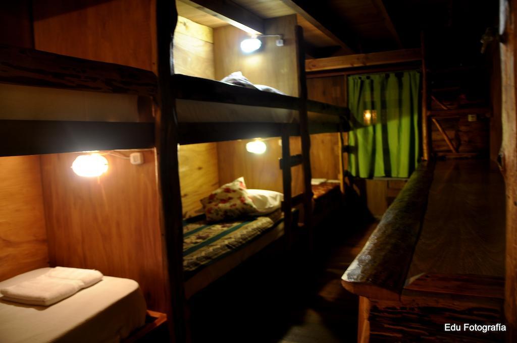 Wood House Hostel San Carlos de Bariloche Rum bild