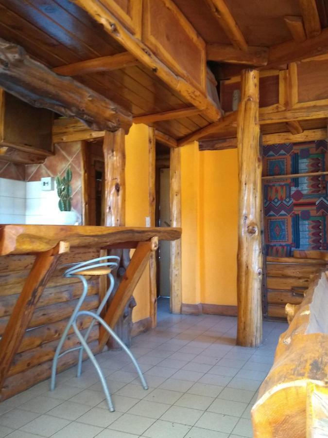 Wood House Hostel San Carlos de Bariloche Exteriör bild